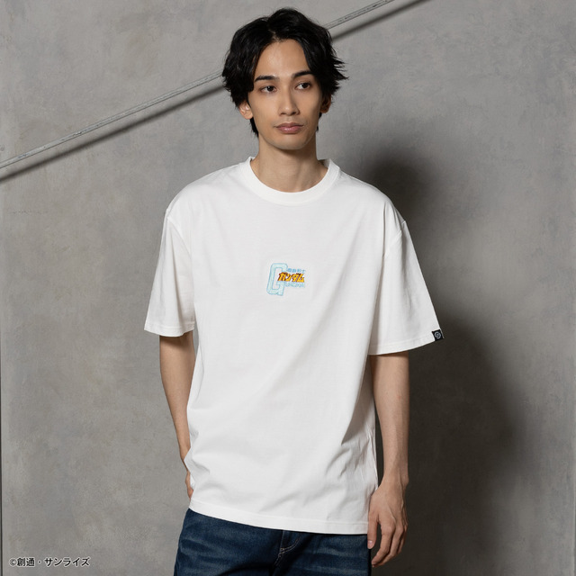 Imagen promocional relacionada con Los logotipos de Gundam y El contraataque de Char llegan a camisetas bordadas · imagen 3