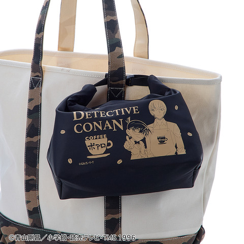 Imagen promocional relacionada con Detective Conan prepara siete artículos para otoño con bufandas, carteras y bolsas