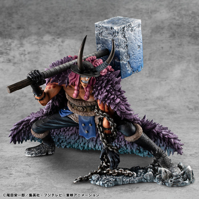 Imagen promocional relacionada con One Piece: la figura de Loki destaca por su enorme martillo y sus 31 centímetros de altura · imagen 3