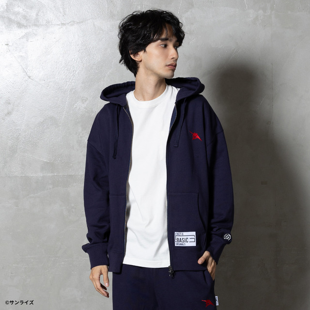 Imagen promocional relacionada con Gundam lanza sudaderas y pantalones inspirados en Zeon, Char y Amuro · imagen 2