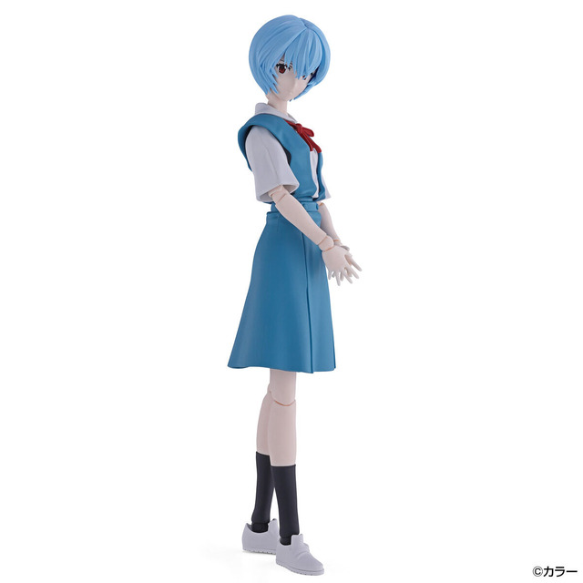 Imagen promocional relacionada con Evangelion: Rei Ayanami se convierte en modelo armable con uniforme escolar · imagen 5