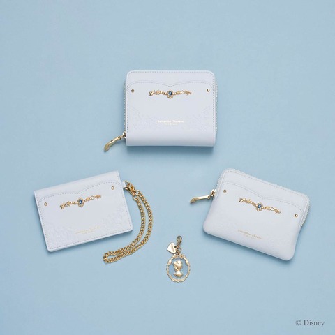 Imagen promocional relacionada con Disney lleva a sus princesas a una colección de carteras y accesorios de Samantha Thavasa