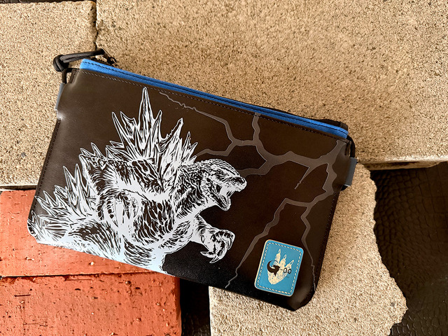 Imagen promocional relacionada con Godzilla -0.0 se convierte en una colección de carteras y bolsos de cuero · imagen 2